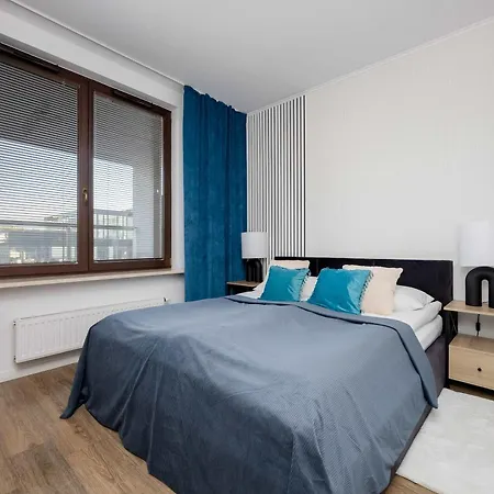 Apartment Stylish With Parking By Renters
