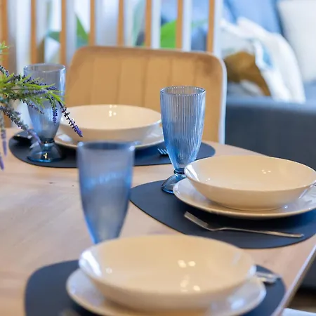 Stylish With Parking By Renters * Warsaw