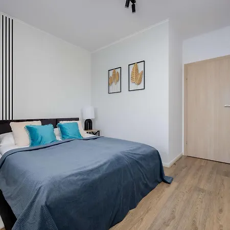 Stylish With Parking By Renters * Varsovia